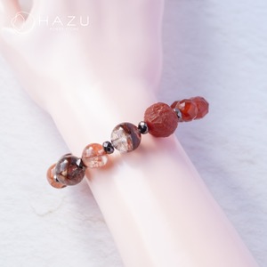 【再販】勇気とパワーをくれる赤い龍神ブレス［ライモナイトインクォーツ／カーネリアン／レッドアゲート／ヘマタイト］