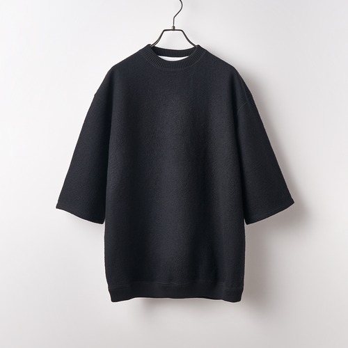 Wool felt oversized pullover / Black