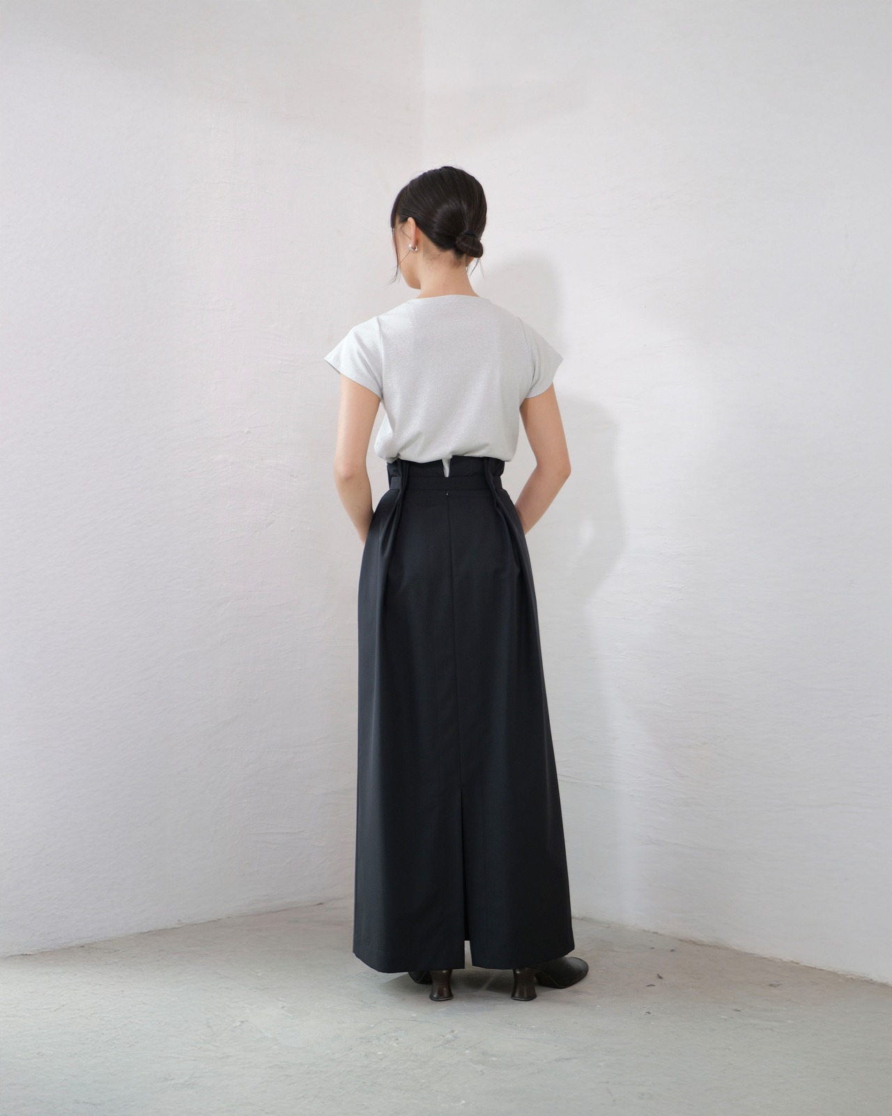 i’m here - UN(I)FORM Pleats Skirt :Navy|制服ウール混/4面プリーツ/ウォッシャブル