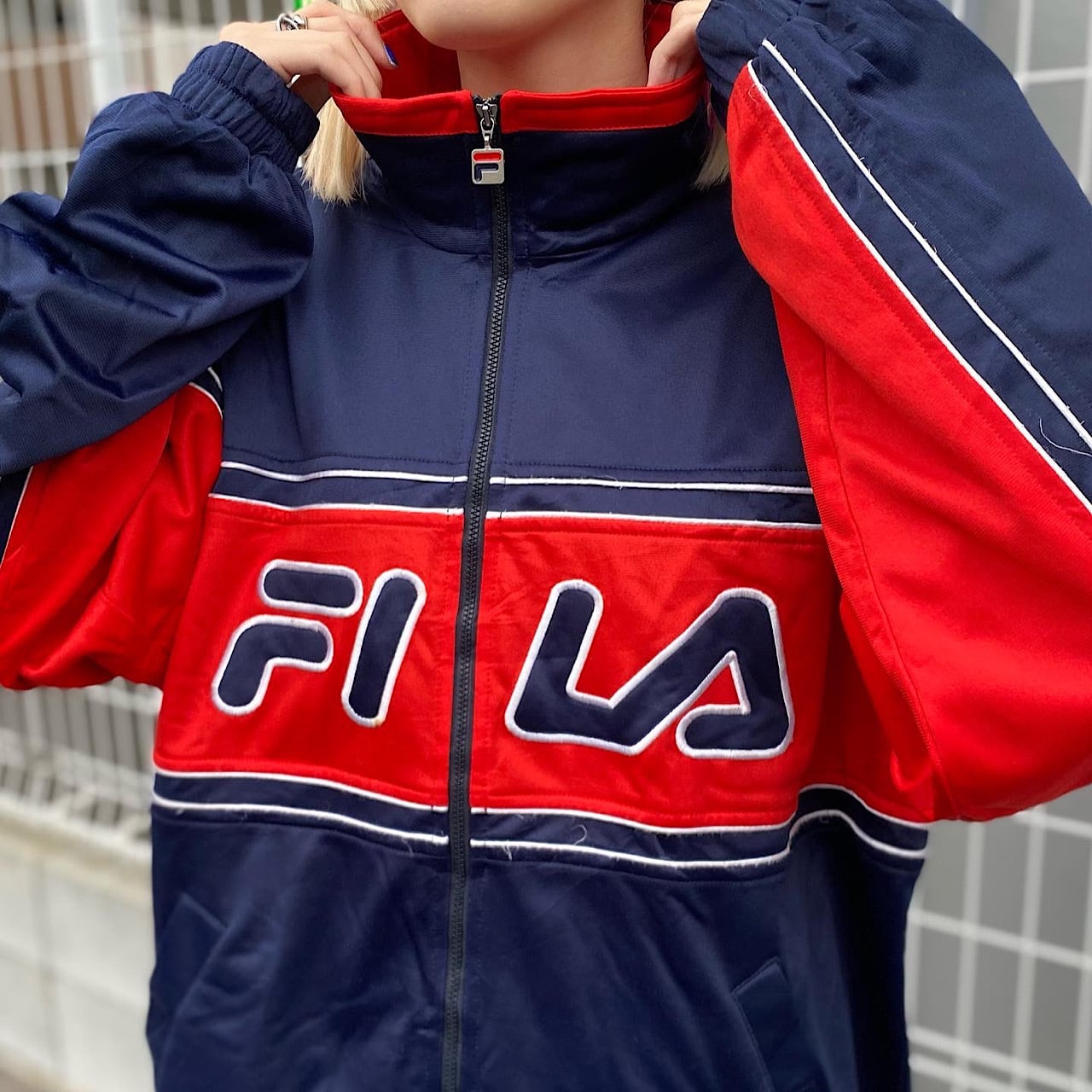 80年代 FILA フィラ ビッグロゴ刺繍 ジャージ トラックジャケット メンズXL 古着 ネイビー×レッド 紺 赤 ヴィンテージ  ビンテージ【ジャージ・トラックジャケット】【SA2204】 | cave 古着屋【公式】古着通販サイト