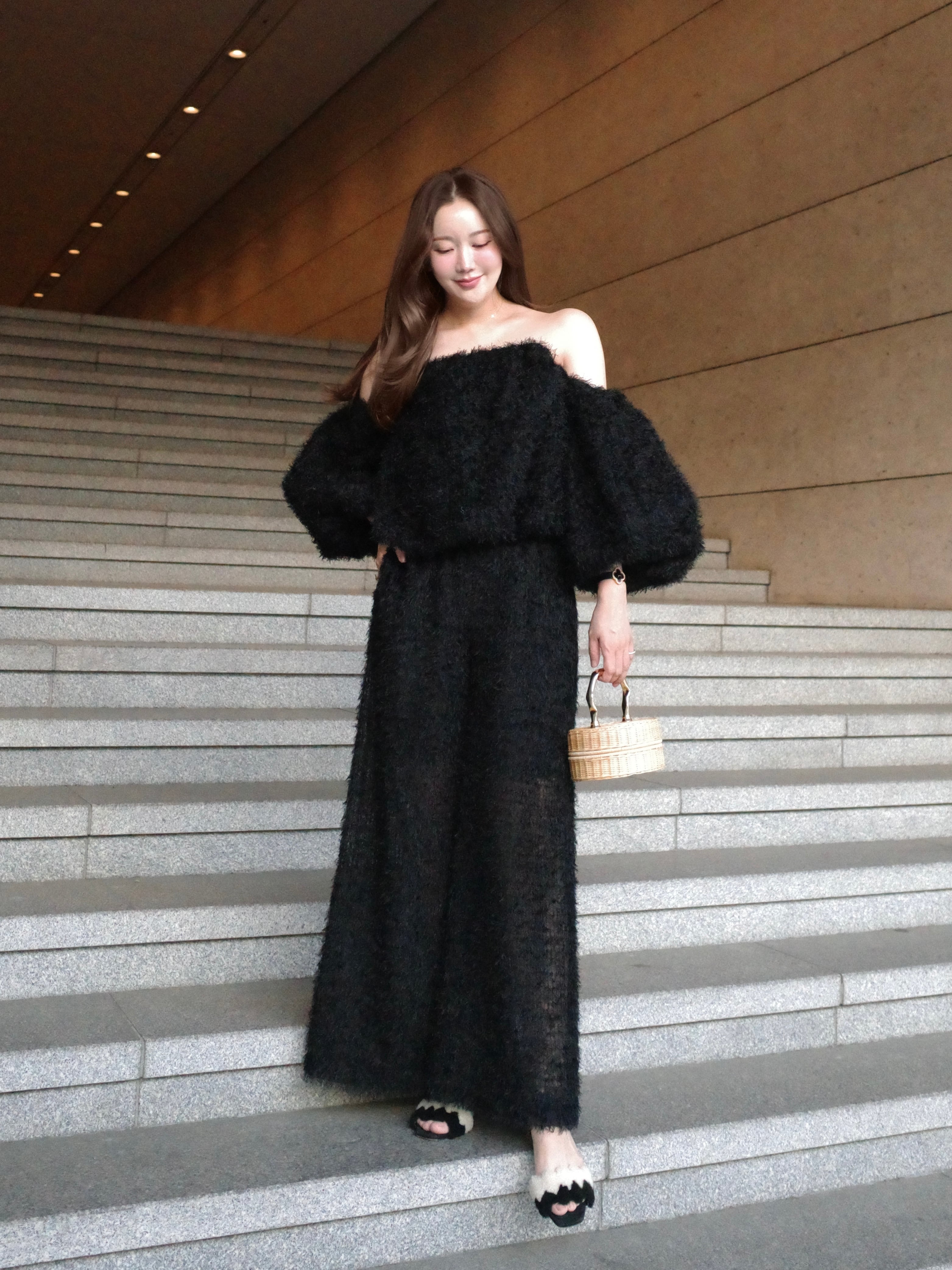 luna tops / black 6/18 21:00～再販(即納) | HYEON