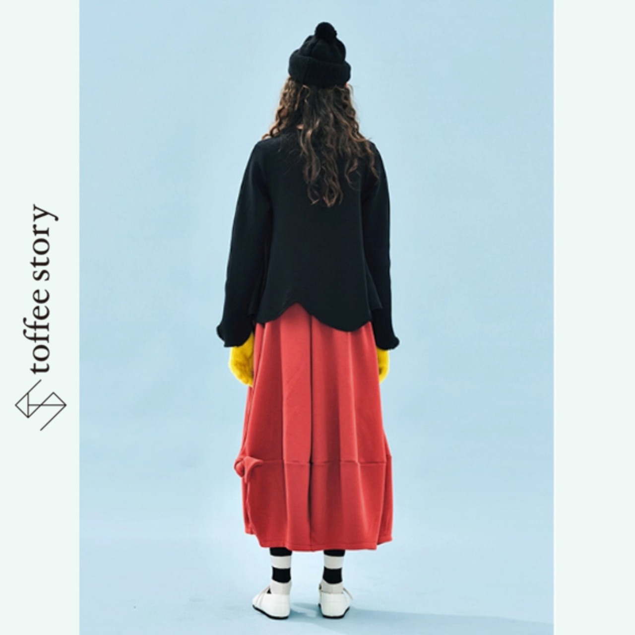 赤リボンアクセントのロングスカート 《i0775》