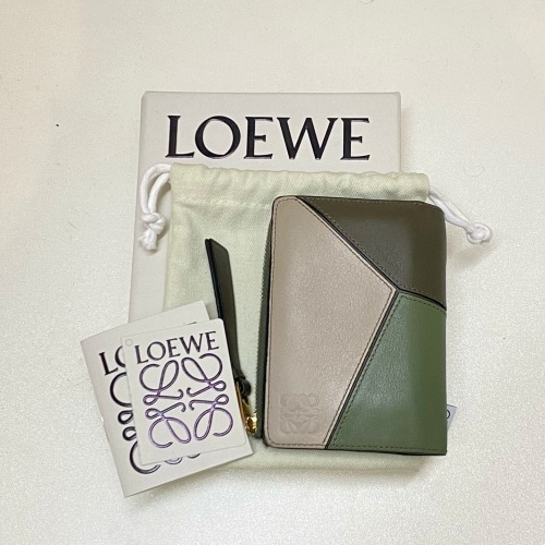 LOEWE ロエベ パズル スリム バイフォールド ウォレット カーキ×ベージュ【代官山11】