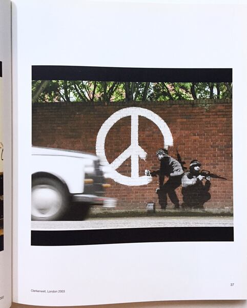 Banksy Wall and Piece バンクシー ウォールアンドピース 本 Wall and Piece【日本語版】 | Banksy(バンクシー), 廣渡 太郎 |本