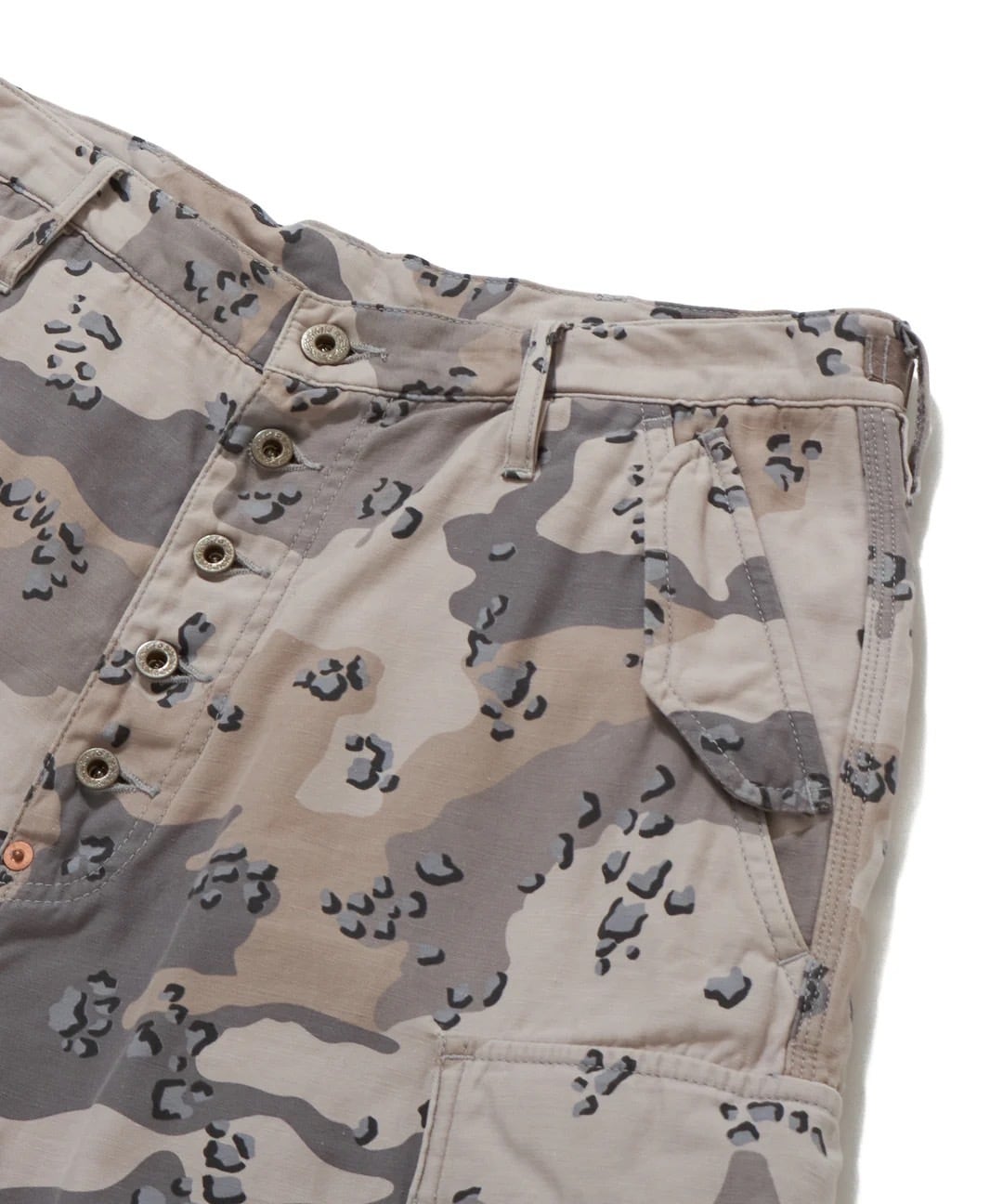 SUGARHILL】CHOCOCHIP CAMO CARGO SHORTS | インターナショナル