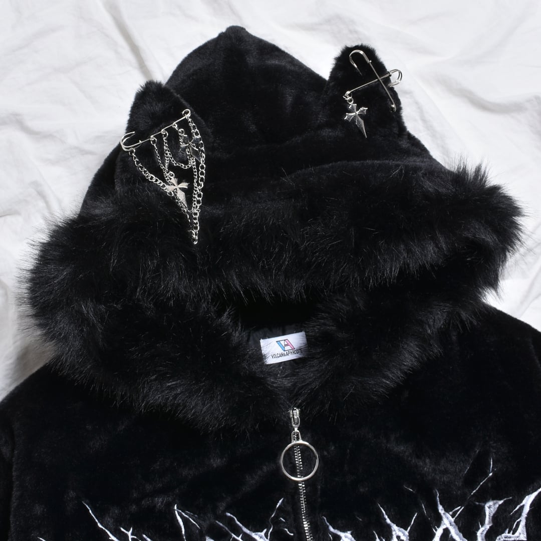 12/5新着】サブカルロゴ☆ネコ耳ファーショート丈ブルゾン