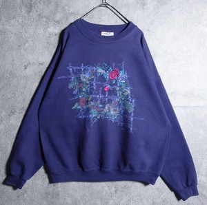 Navy floral embroidery design sweat