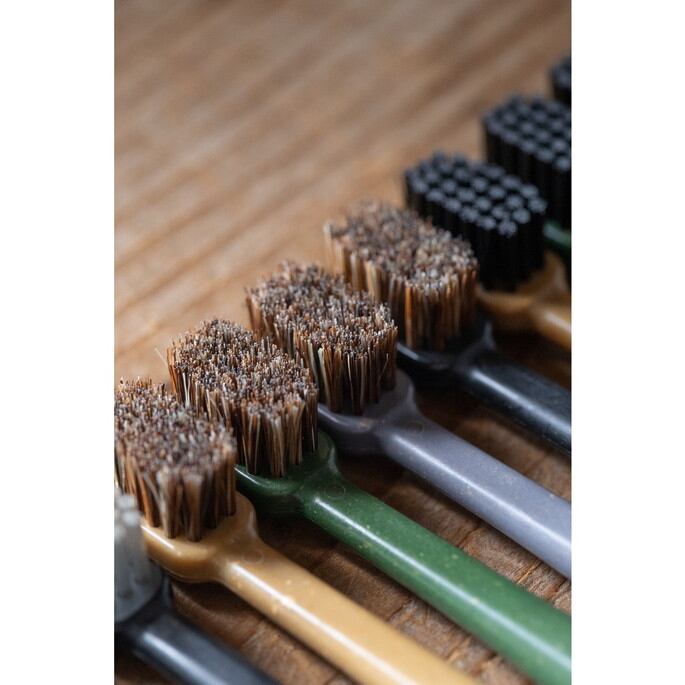 ORAL MOUNTAIN HYBRID BAMBOO「HEAD」 SAND アウトドア用歯ブラシ