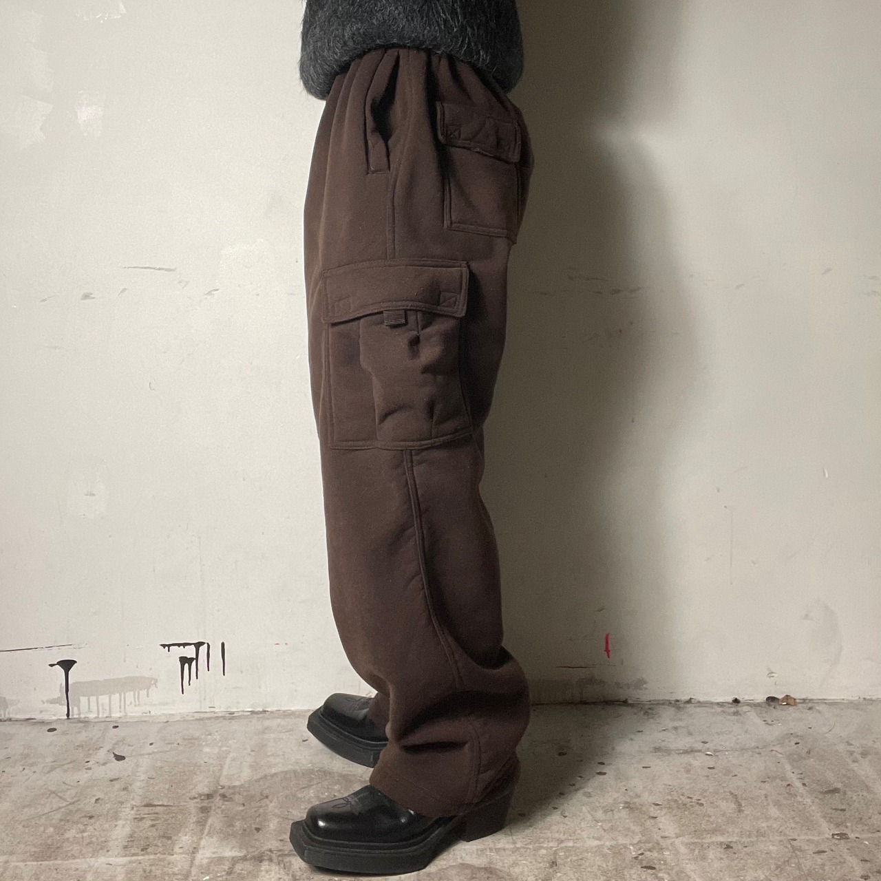 WIDE CARGO SWEAT PANTS