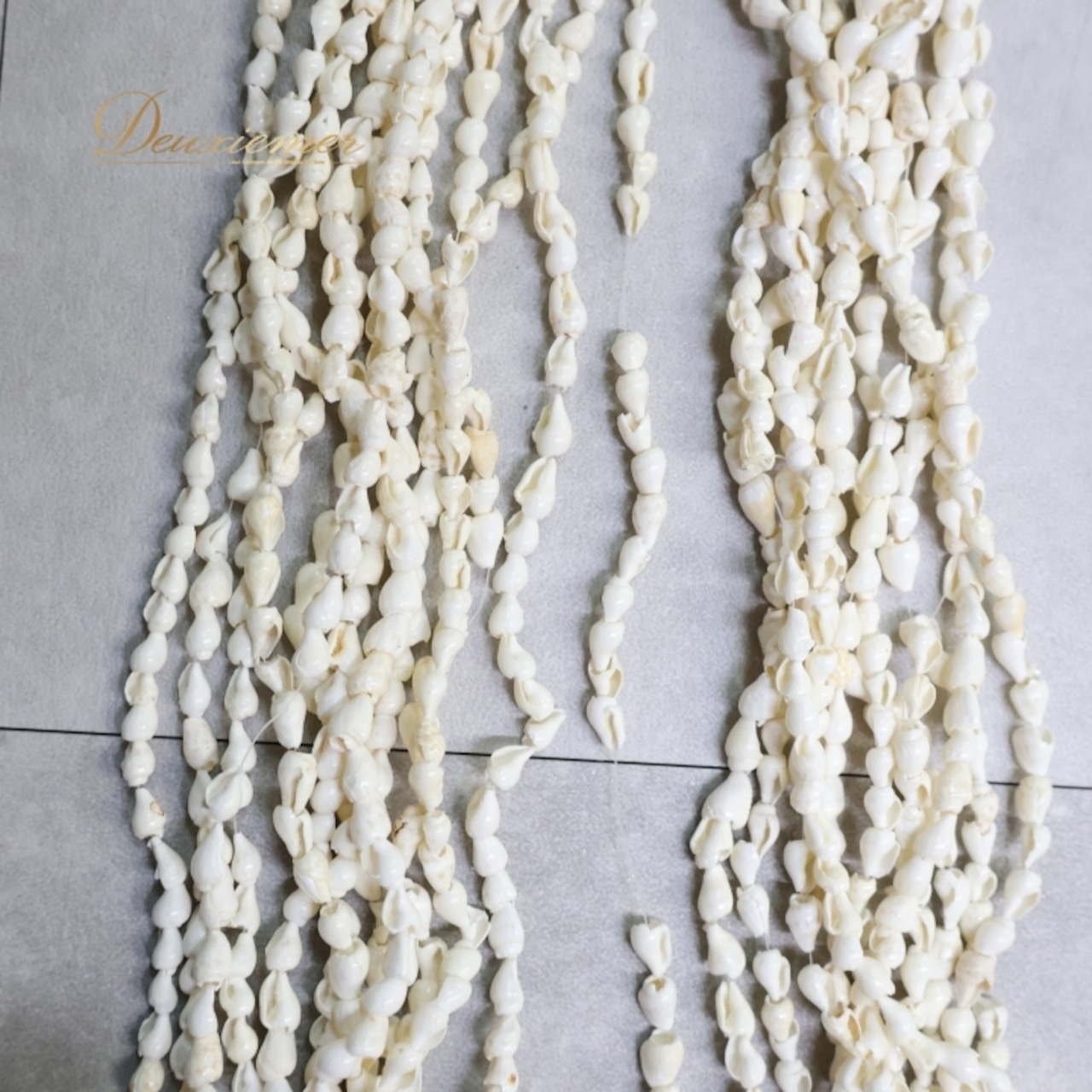 フラダンス 小物 まとめ売り 70点以上 セット レイ フラワーレイ クウペエ ネックレス シェルレイ ククイ バッグ 赤 白 黄 緑 ピンク カラフル アクセサリー ヘアクリップ ヘアアクセサリー タヒチアン ホワイト系 グリーン系 レッド系 イエロー系