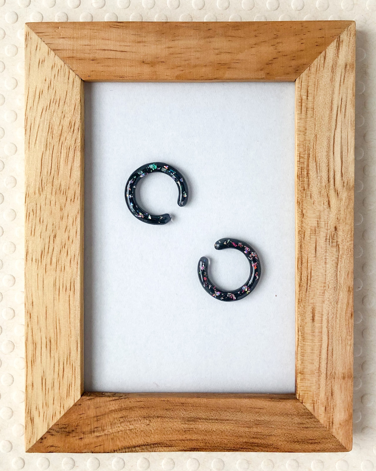 ＊濃紺色＊キラキラホイル＊イヤーカフ＊の画像01