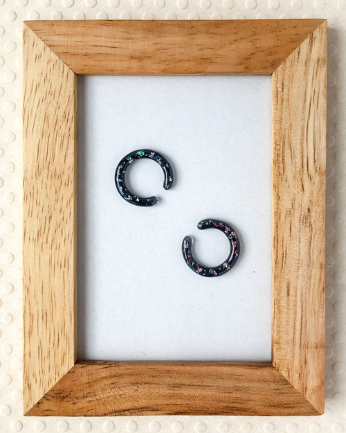 ＊濃紺色＊キラキラホイル＊イヤーカフ＊の画像