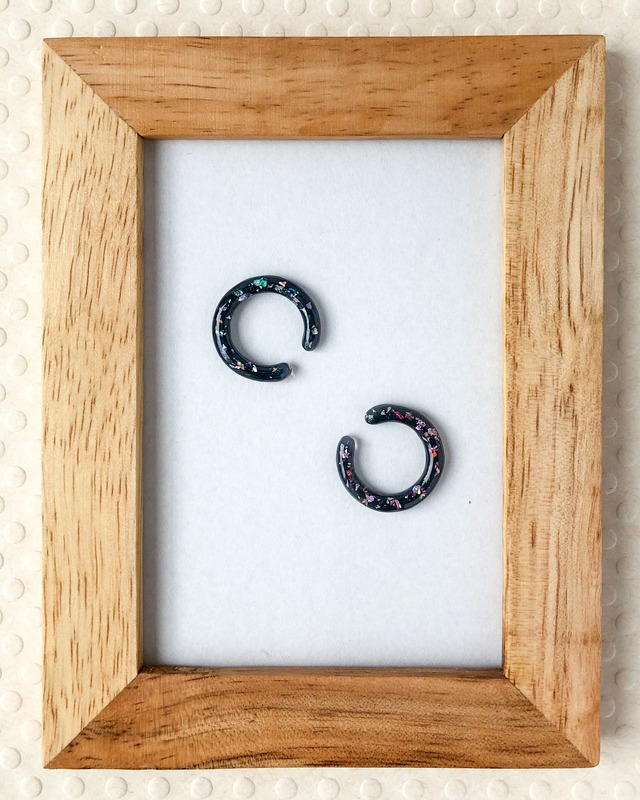 ＊濃紺色＊キラキラホイル＊イヤーカフ＊の画像