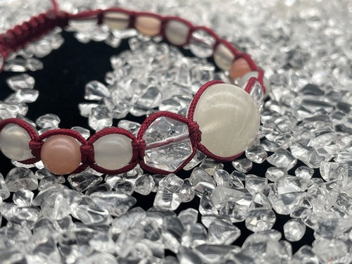 編みブレスレット（ムーンストーン・水晶ヒランヤ）