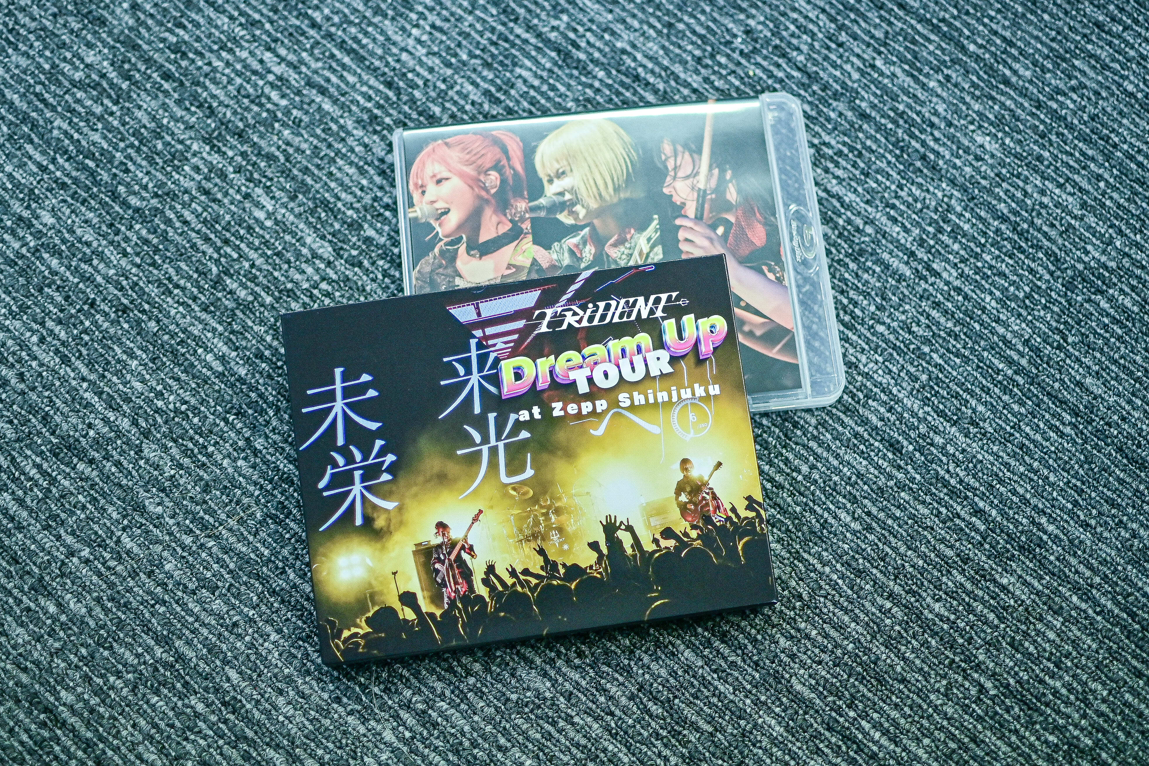 Dream Up TOUR at Zepp Shinjuku LIVE Blu-ray [初回限定盤] | TRiDENT