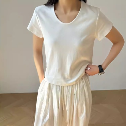 UネックTシャツ ・21425