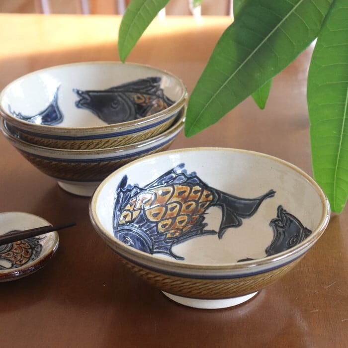 【2枚セット】沖縄 やちむん 魚紋 5寸皿 やちむん 陶眞窯 5寸鉢 魚紋 Yachimun Bowl Fish #346 | 和食器のお店