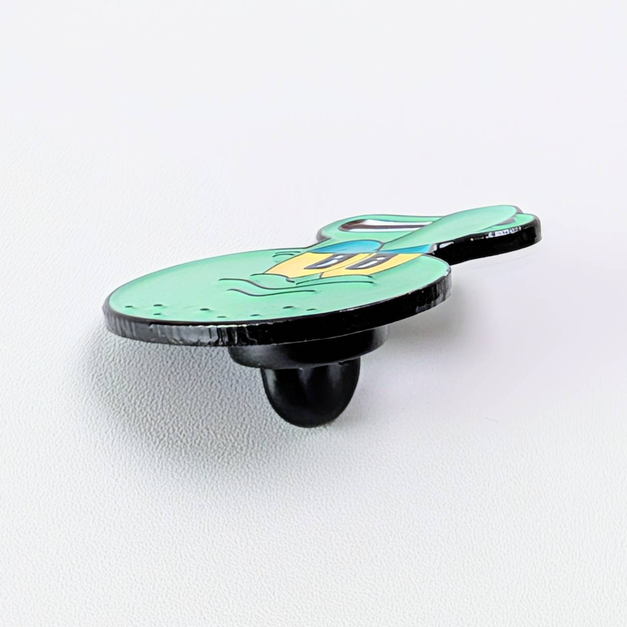 送料無料！ ★ピンズ PINS★ピンバッジ 【 SpongeBob SquarePants（スポンジボブ）】イカルド〚アメリカン雑貨 アメトイ〛