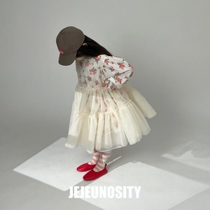 «sold out»クリーム　S(90サイズ) jejeunosity マシュマロチュールワンピース