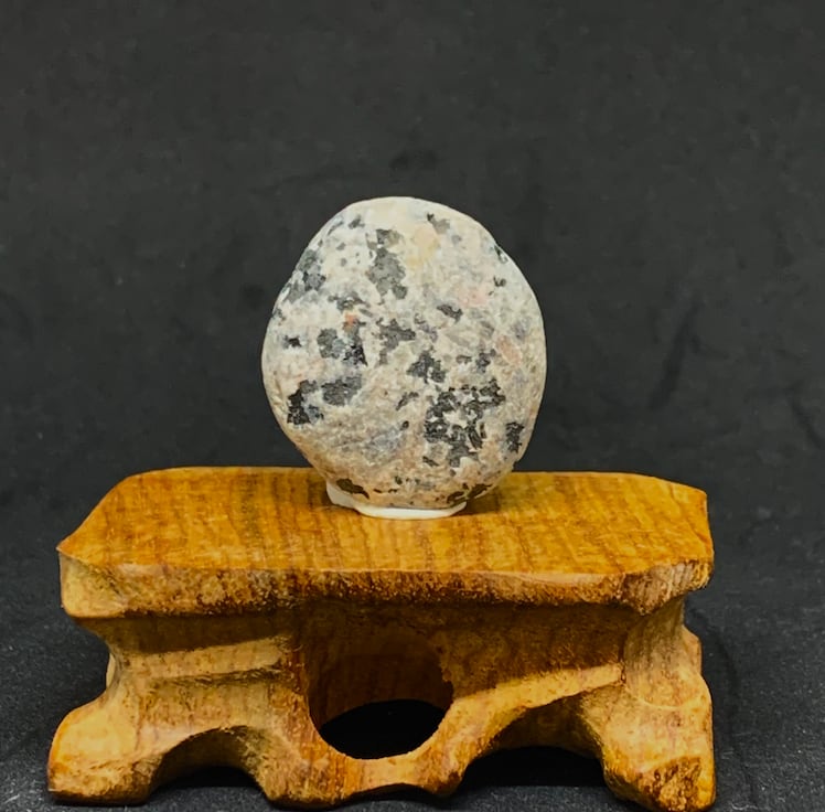 025 ユーパーライト 原石 558g スペリオル湖ミシガン州岸産アメリカ 025 ユーパーライト 原石 558g スペリオル湖ミシガン州岸産アメリカ