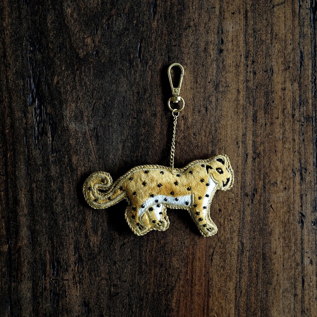 ザリ刺繍キーホルダー　ウシ