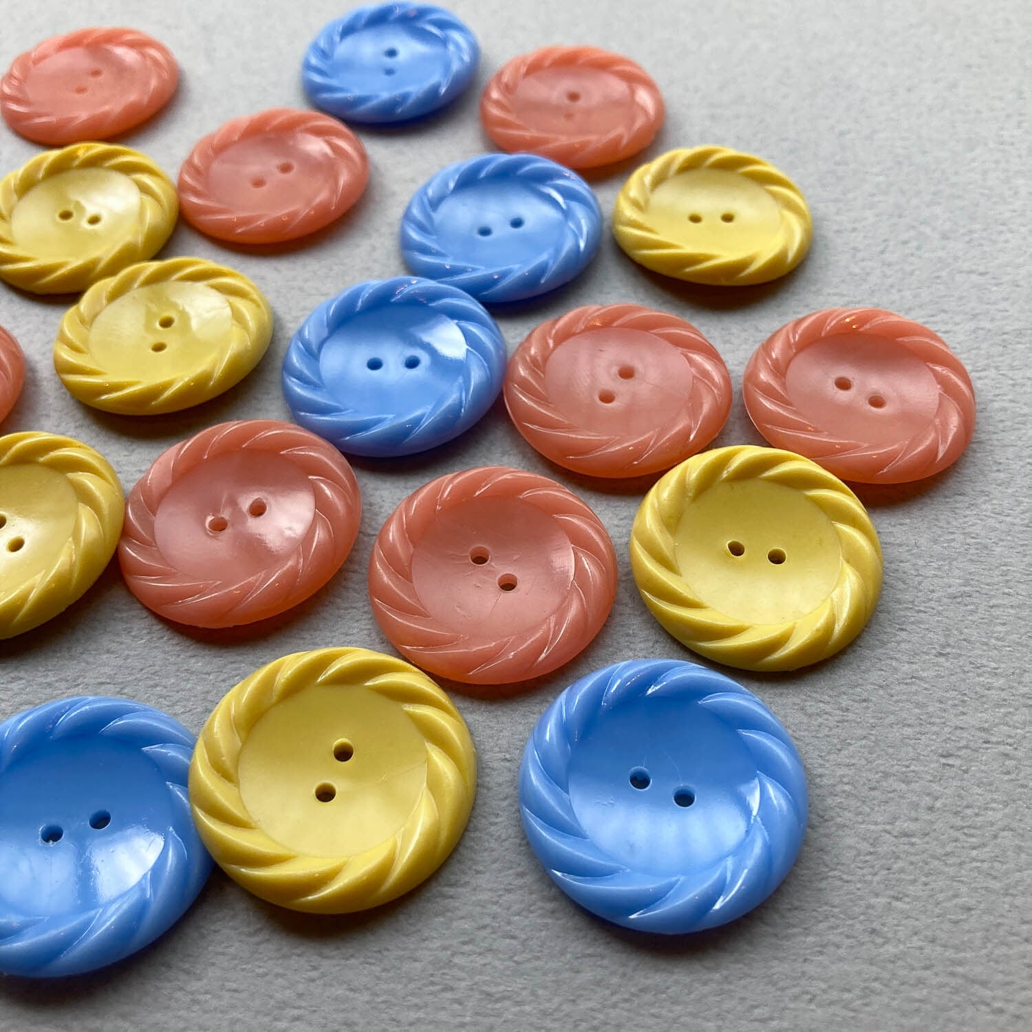2穴縄模様縁フランスヴィンテージボタン（22mm） | Dua-アクセサリー