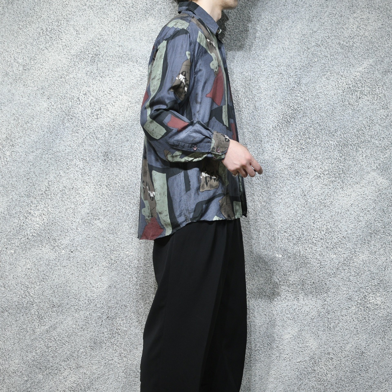 art pattern silk shirt