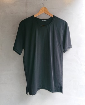 ISSEY MIYAKE "DESIGN SS TEE"