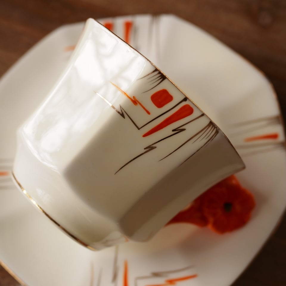 英国サミュエルラドフォード アールデコ＆フラワーハンドル カップ