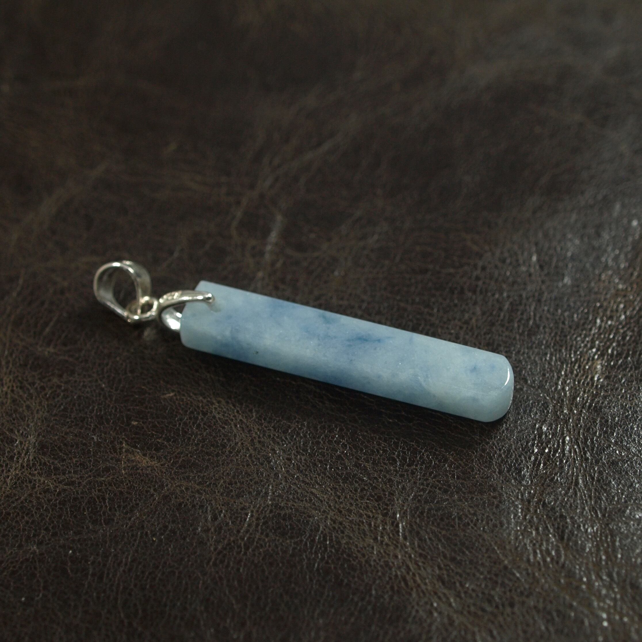 糸魚川翡翠 コン沢 青翡翠 ペンダントトップ 1.3g Itoigawa Blue