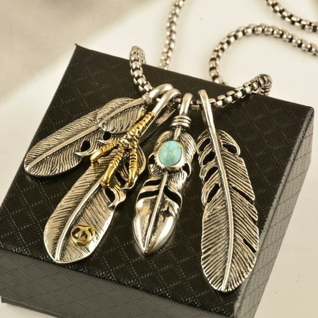 【BISITE】フォーロングフェザーネックレス ペンダント / Four Long Feather Necklace (DCT-543987144907)
