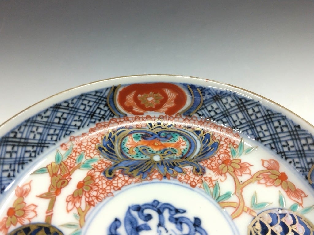 大聖寺伊万里(石川,明治期-1880年頃) 赤絵金彩地紋花尽絵 四寸深皿