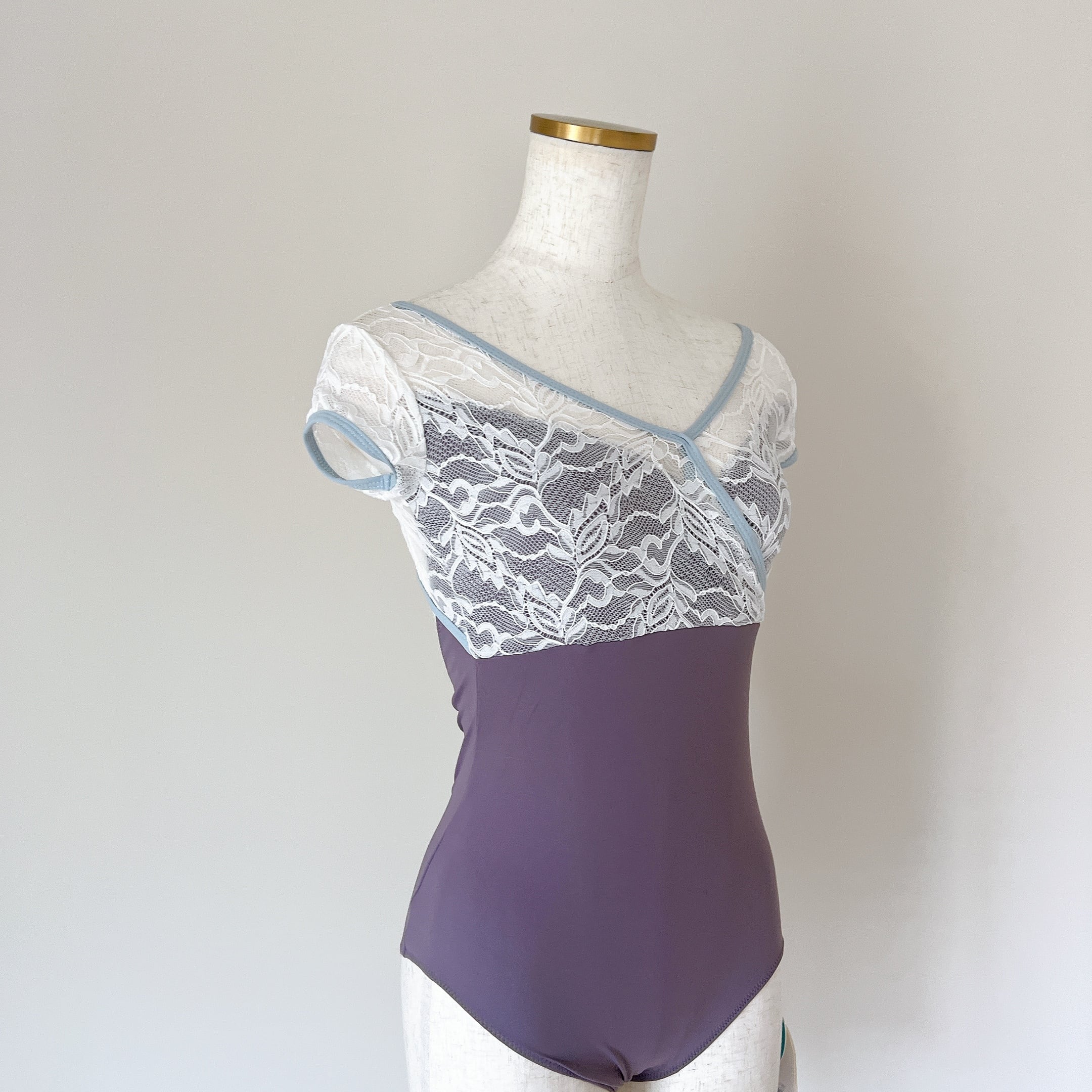 カシュクールレース パイピング バレエレオタード（purple×blue