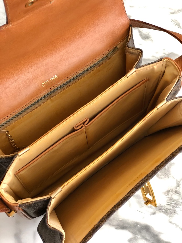 CELINE セリーヌ　マカダム　馬車　ホースキャリッジ　クロスボディ　ショルダーバッグ　ブラウン　vintage　ヴィンテージ　オールドセリーヌ　24878p