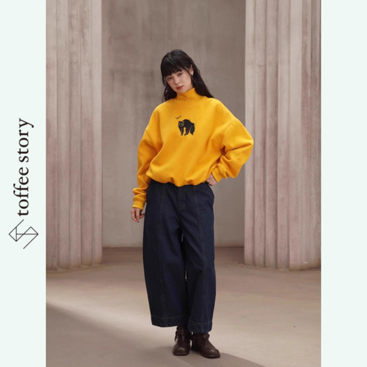 【2pattern】月のさざめきを纏う黒猫の幻想スウェット 《C0258》