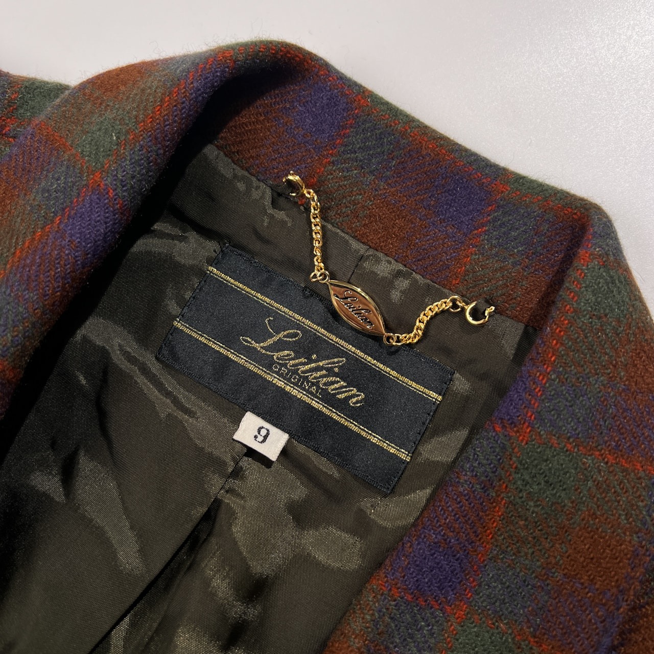 カシミヤ100% Leilian レリアン マルチ チェック柄 ダブル テーラードジャケット サイズ 9 /レディース/金系ボタン