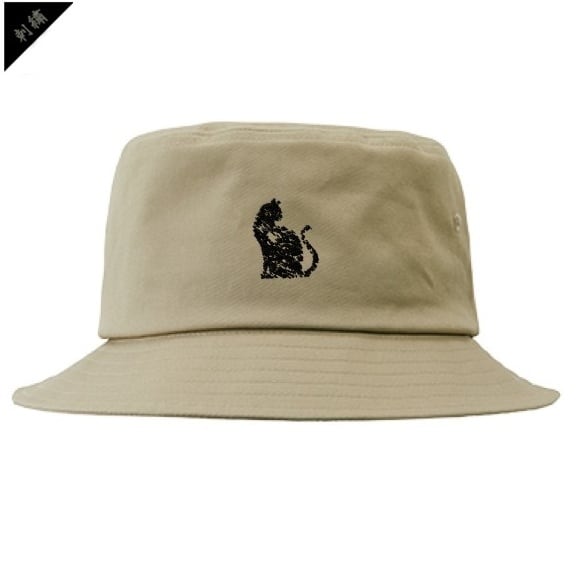 粋猫ワンポイント刺繍バケットハット