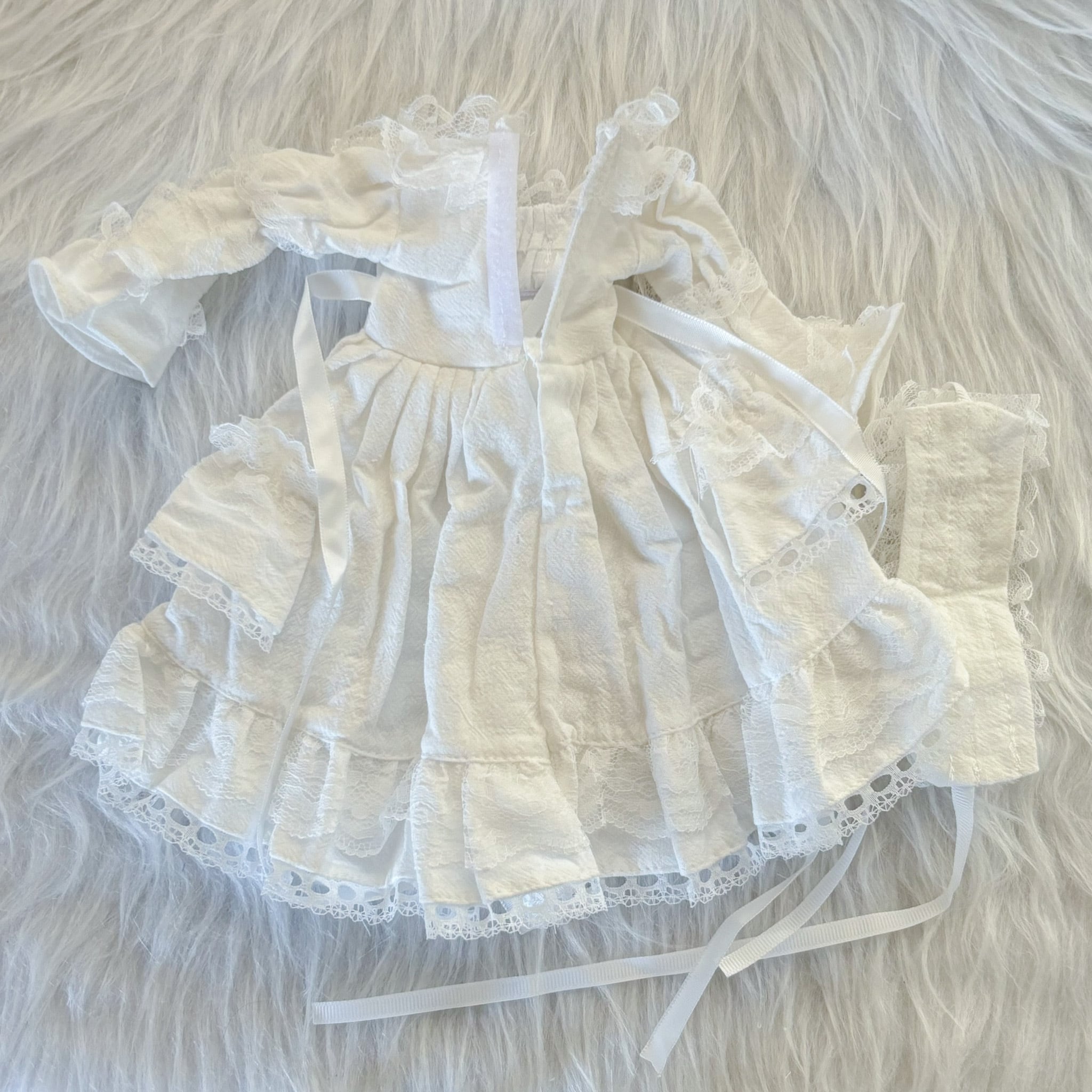 即納 BJD ディーラー製 ドール服 2色 洋服 1/4サイズ MDD 黒ドレス