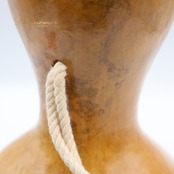 フラダンス イプ ひょうたん ブラウン系 楽器 小物 小道具 茶 明るい 光沢 艶 紐 タヒチアン タヒチ 練習 レッスン 舞台 ステージ イベント 音楽 ハワイアン アロハ ダンス小物