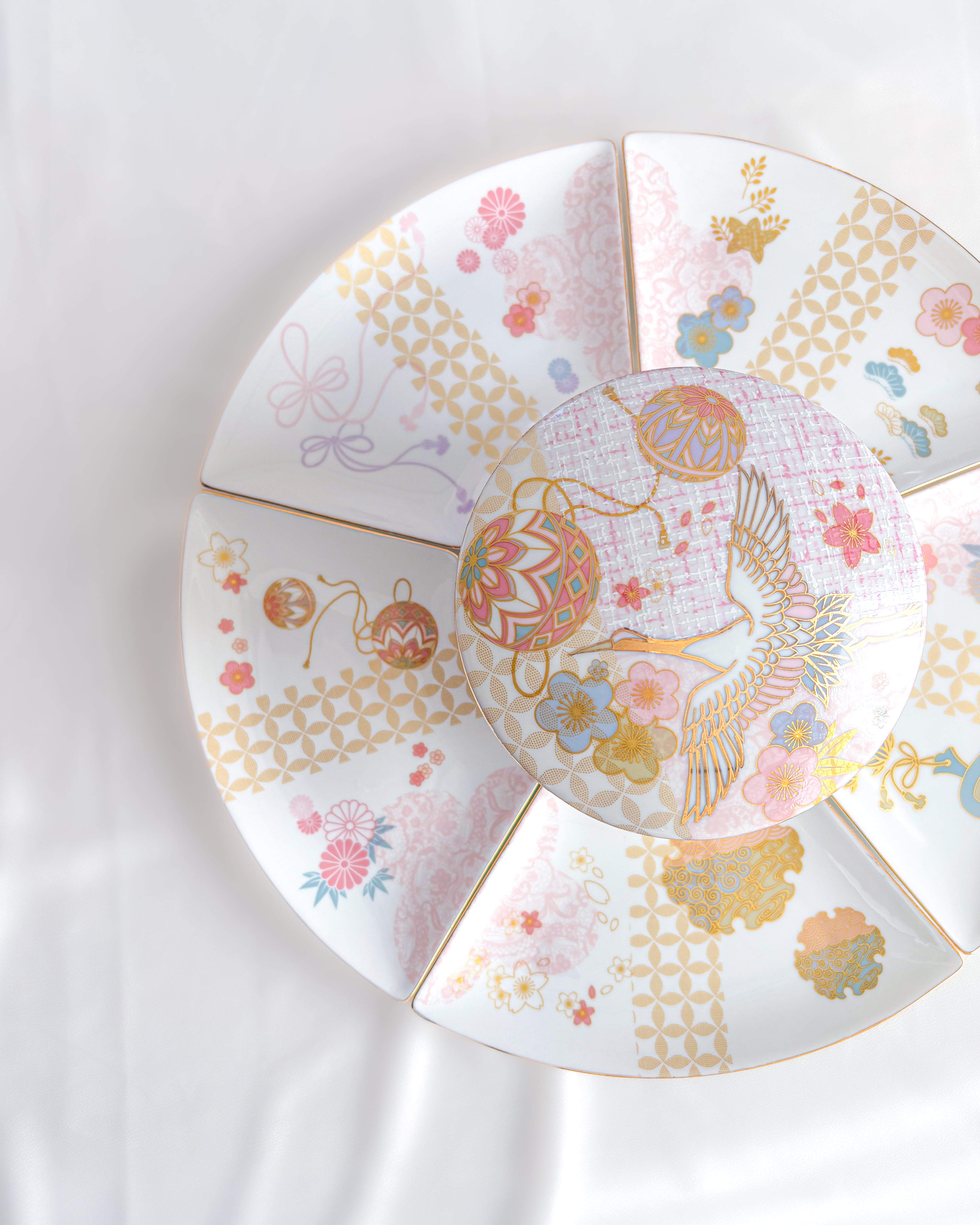 陶器の三段お重〜鶴の舞〜 | Blanche Neige