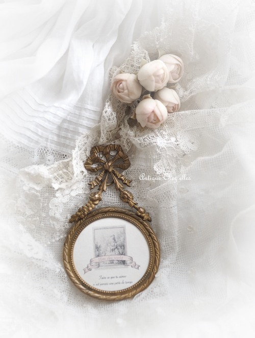 リボン＆ガーランドのオルモルフレーム