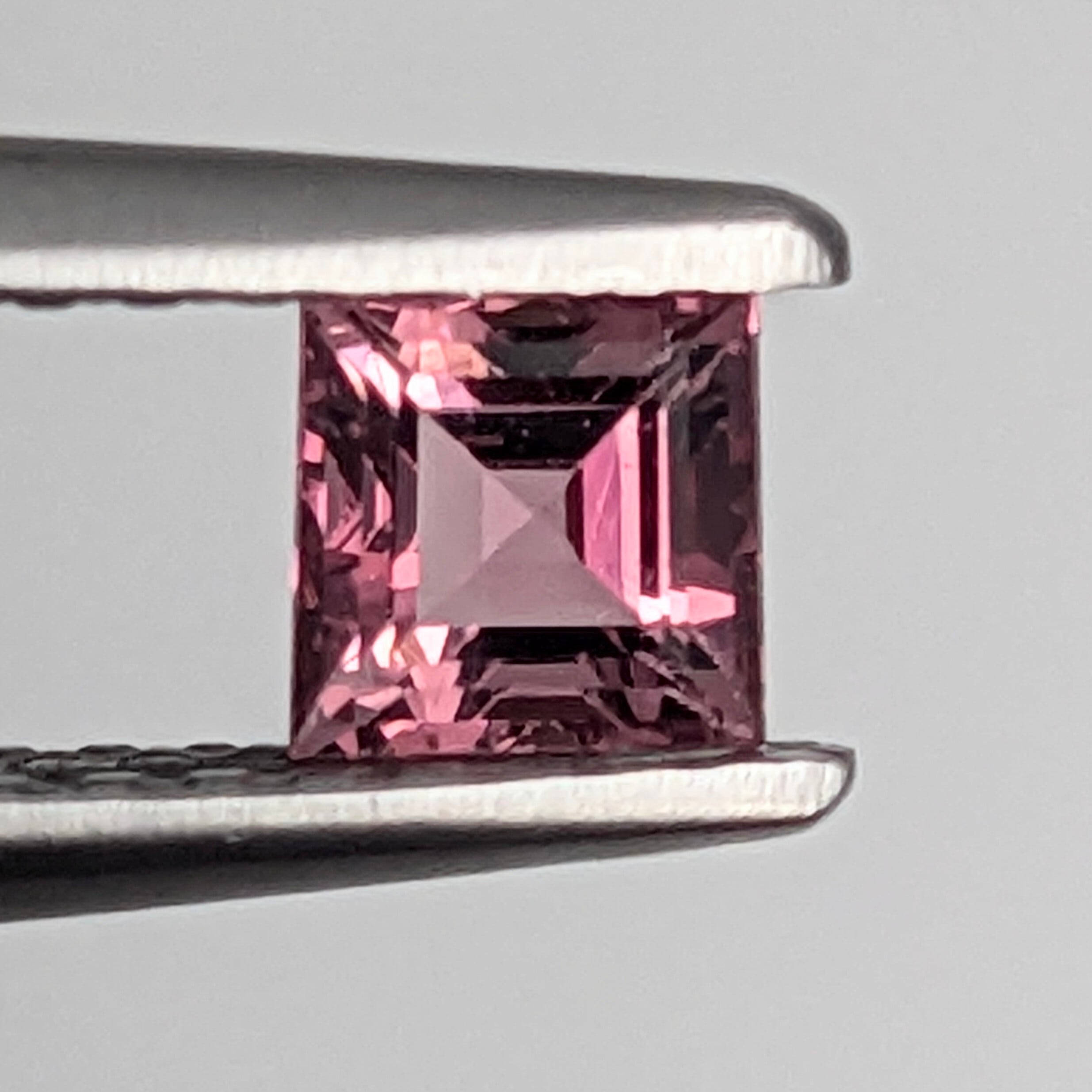 トルマリン 0.33ct 【PRO207403】 | Gem's Subculture