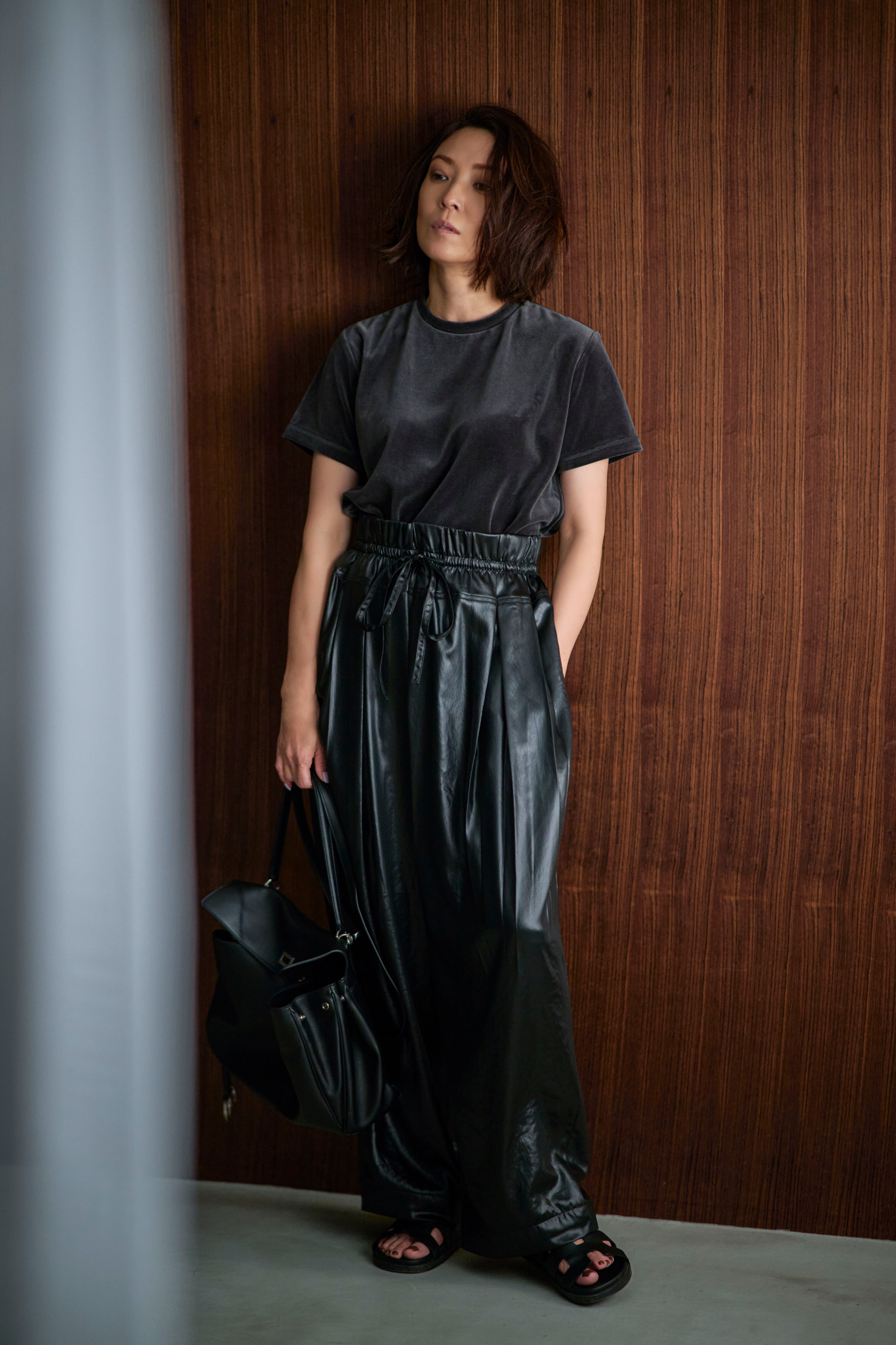 Meravel ベロアTee ブラウン velour simple comfortable Tee(3色） | meravel