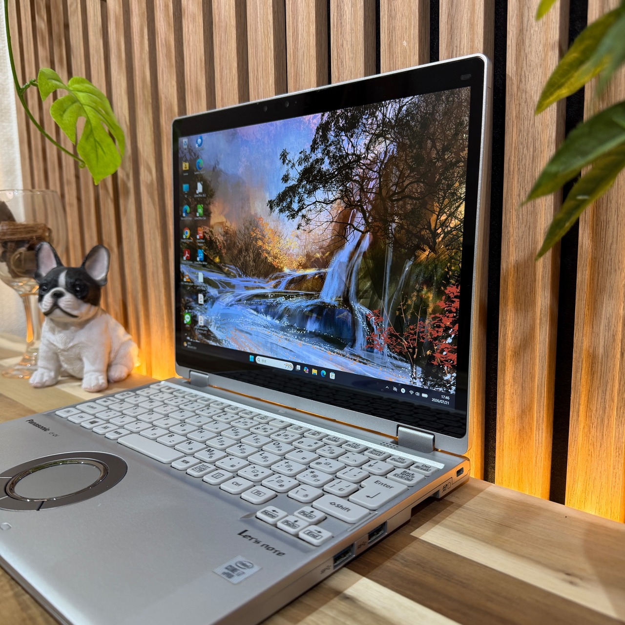 \ 公式ショップ限定価格❣️/ ☘SIMフリー‼️最高峰i7☘CF-QV9☘メモリ16GB☘️SSD512GB☘タッチパネル☘レッツノート☘️超軽量☘️ノートパソコン☘️安心サポート＆3ヶ月保証