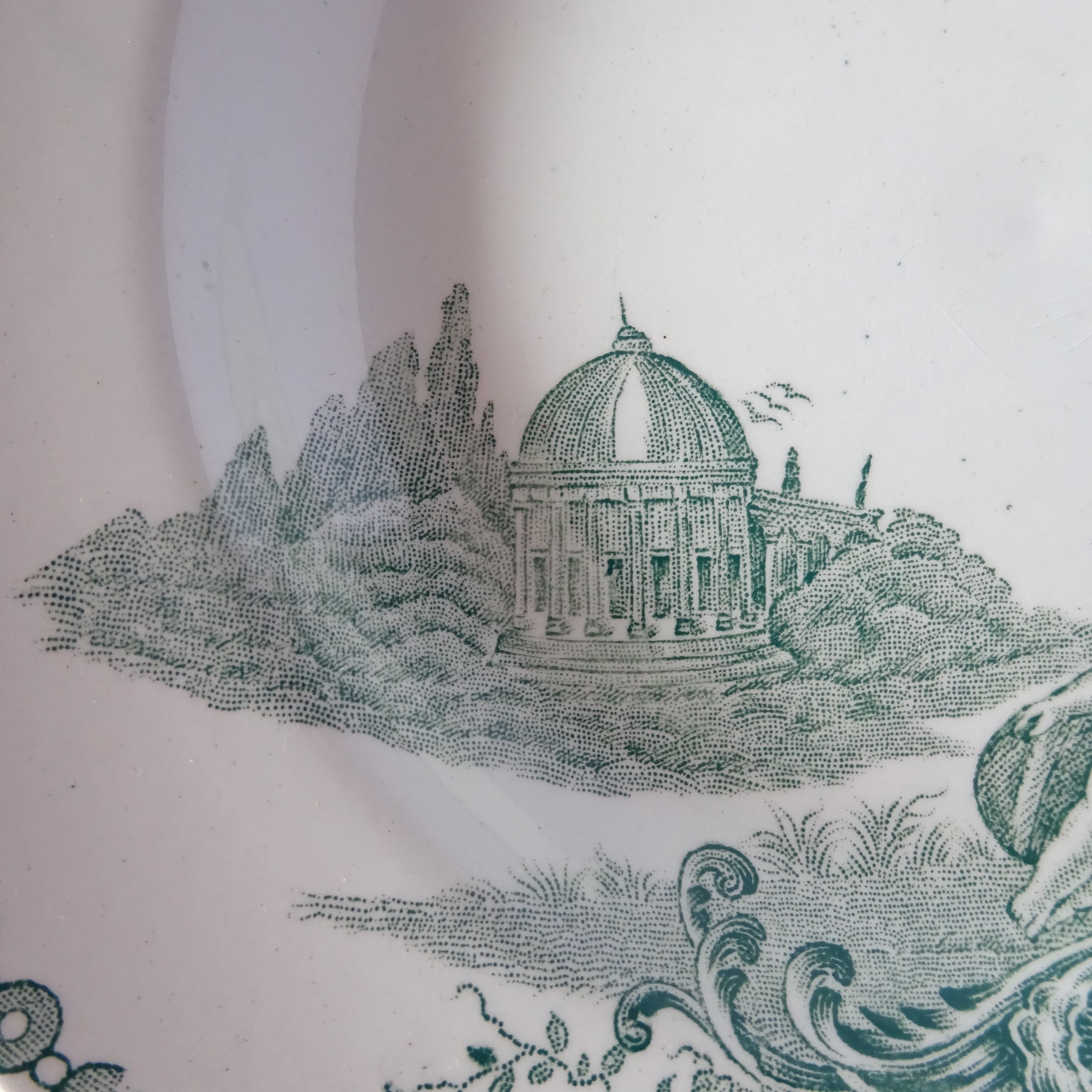 【 Épuisé 】Saint Amand modèle《TRIANON》assiette creuse (B)