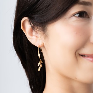 Gold  pierced earrings GMA22ピアス Olive