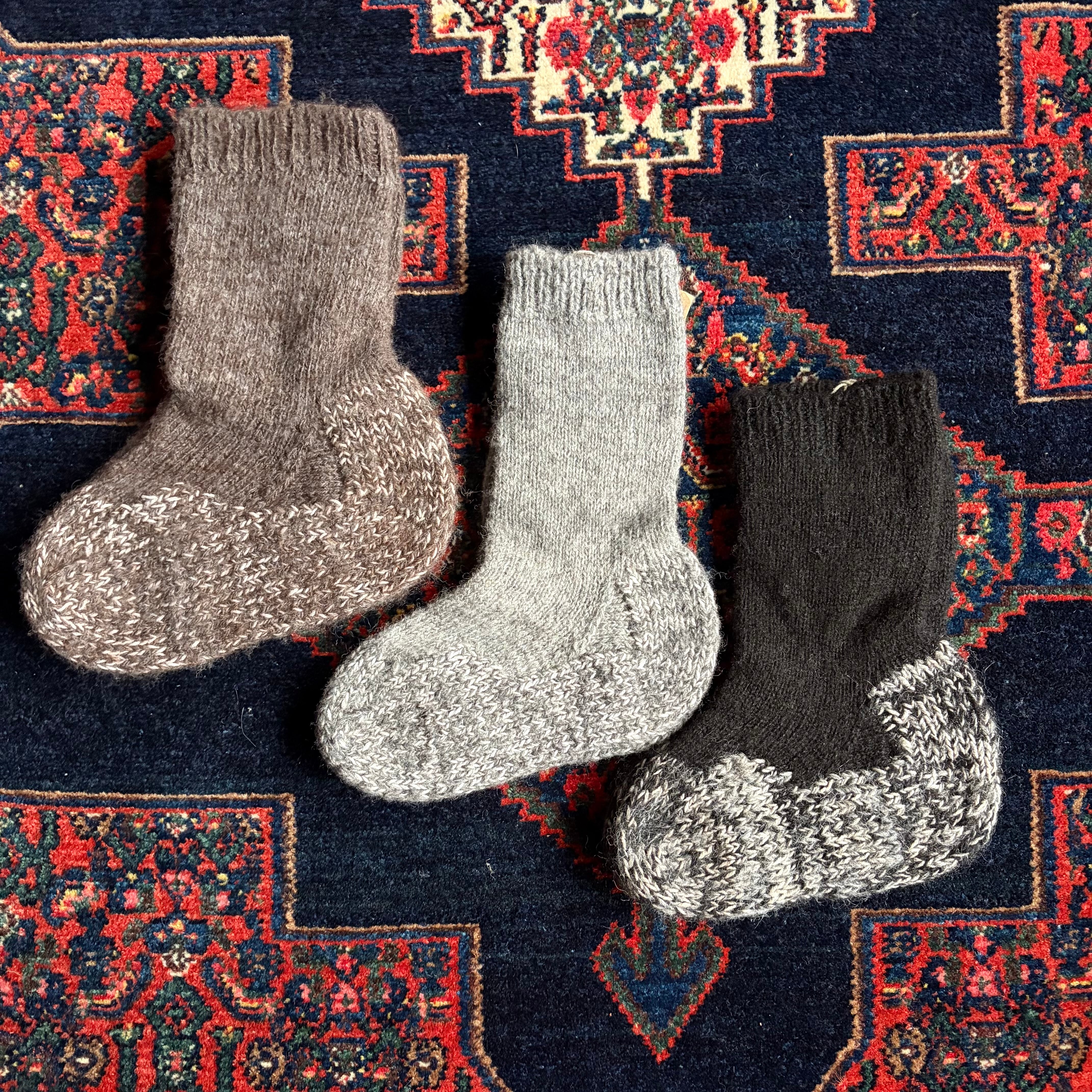 PUENTE プエンテ　アルパカ　手紡ぎイカセーター PUENTE プエンテ アルパカ 手紡ぎイカセーター