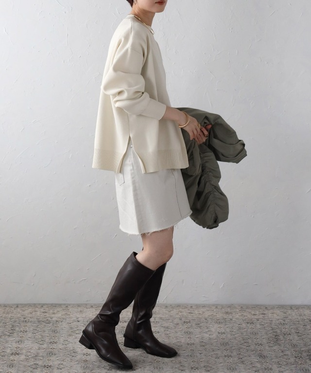 スウェットライクサイドスリットニットプルオーバー