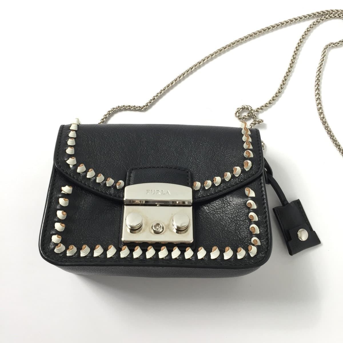 最旬ダウン Furla メトロポリス 黒 スタッズ クラッチバッグ Labelians Fr