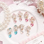 《 elegant flower bijou SWAROVSKI heart 》 ピアス/イヤリング